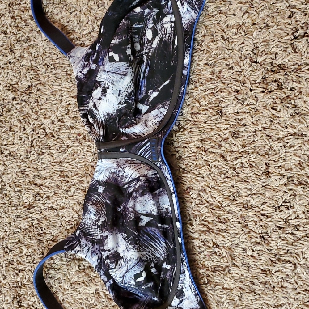 Soft cup bra